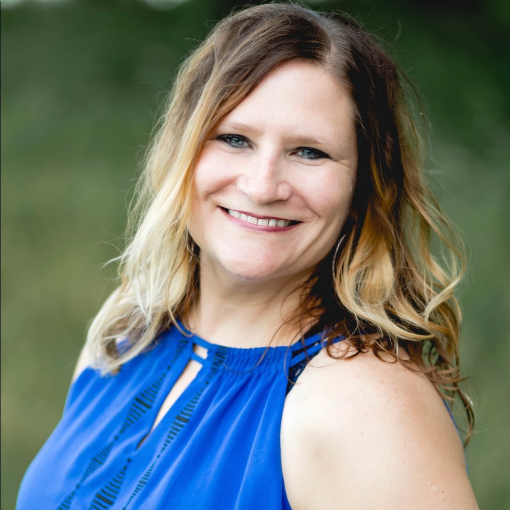 Meet your Posher, Julie